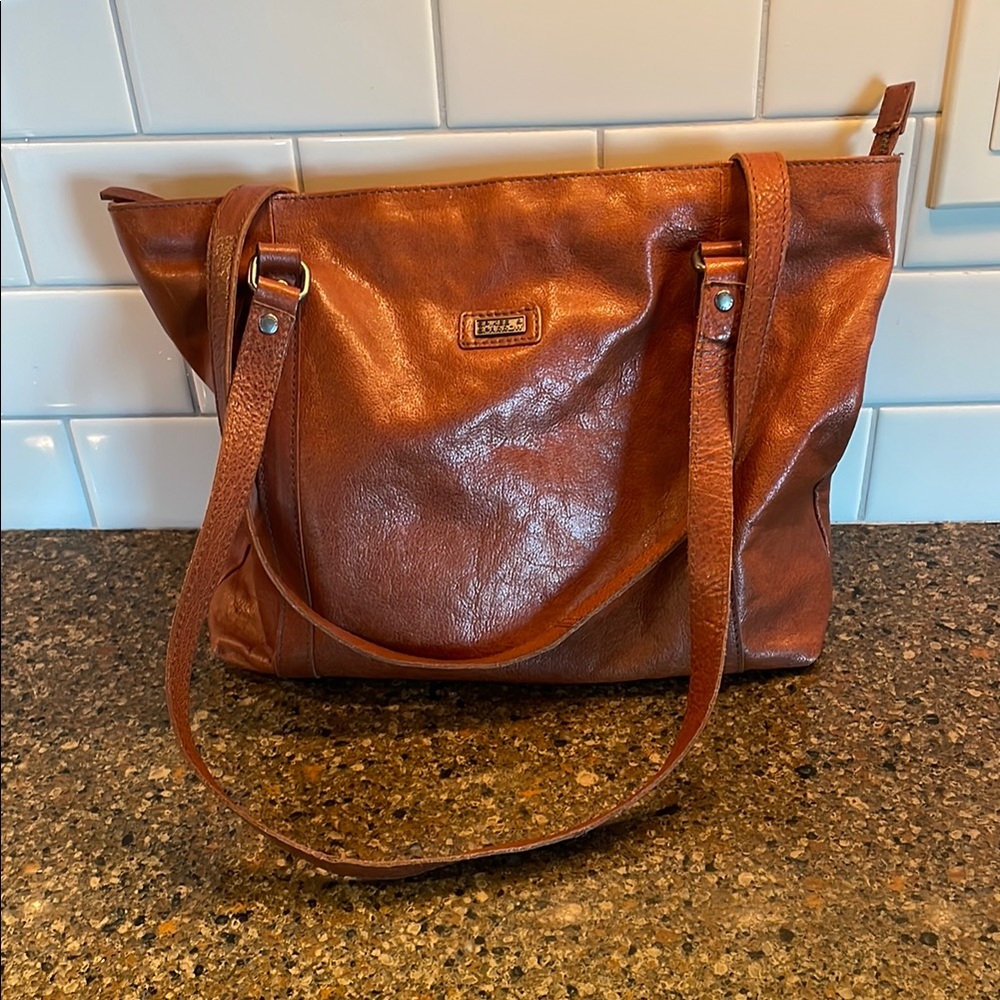 Spikes & Sparrow Chestnut Brown Leather Tote Bag Purse